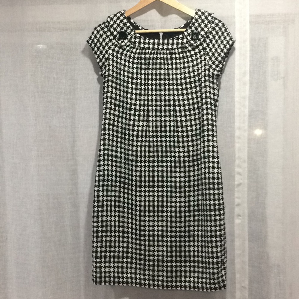 Kasper black and white dress